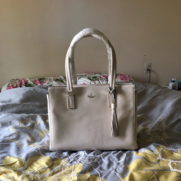 naomi tote kate spade